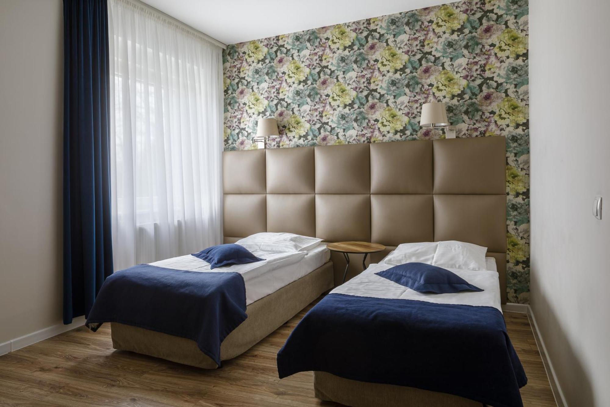 Aroma Stone Hotel Spa Сыкув Экстерьер фото