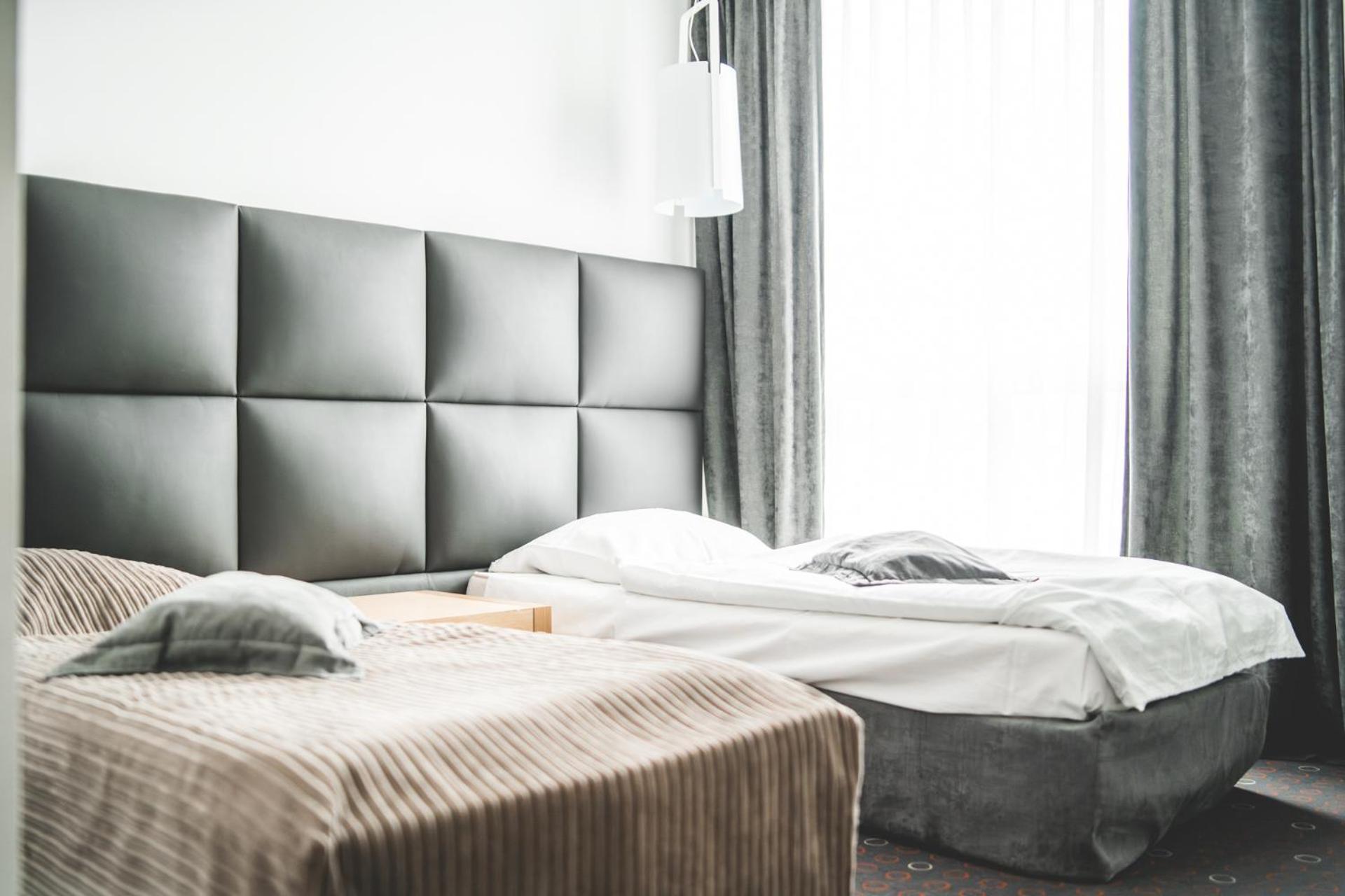 Aroma Stone Hotel Spa Сыкув Экстерьер фото